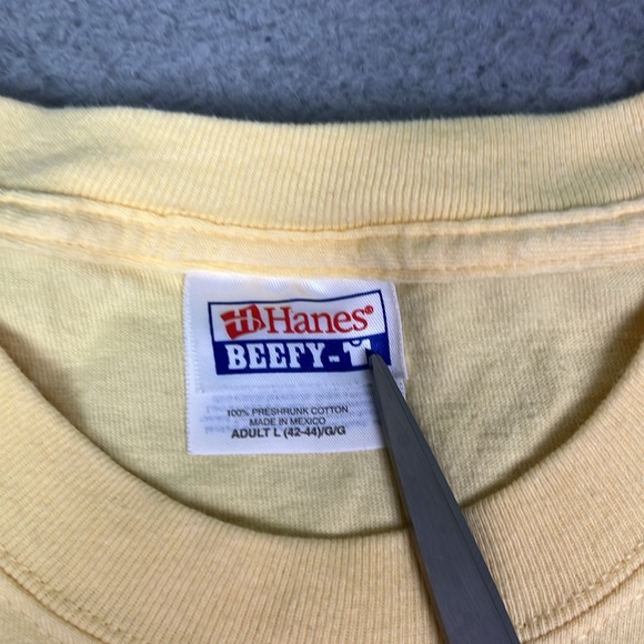 Vintage Parody Chickens American Gothic T-shirt - Picture 3 of 4